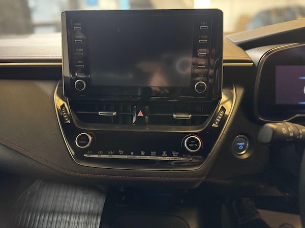Used Toyota Corolla 2020 for sale - 76093340: Photo 51