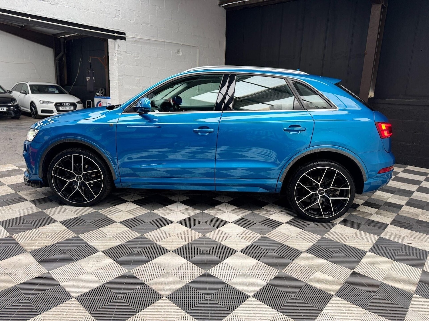 Used Audi Q3 2016 for sale - 76518550: Photo 17