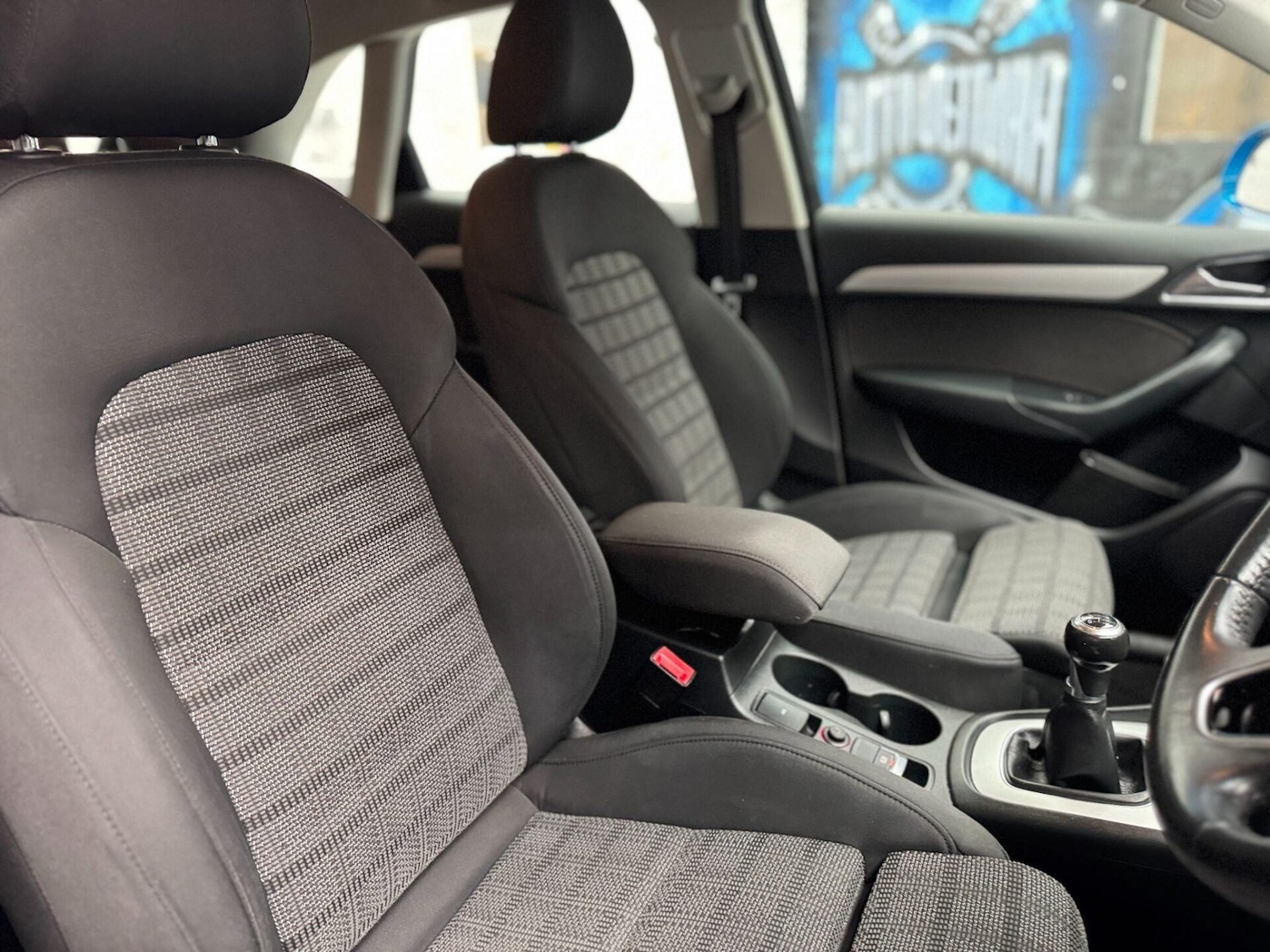 Used Audi Q3 2016 for sale - 76518550: Photo 33