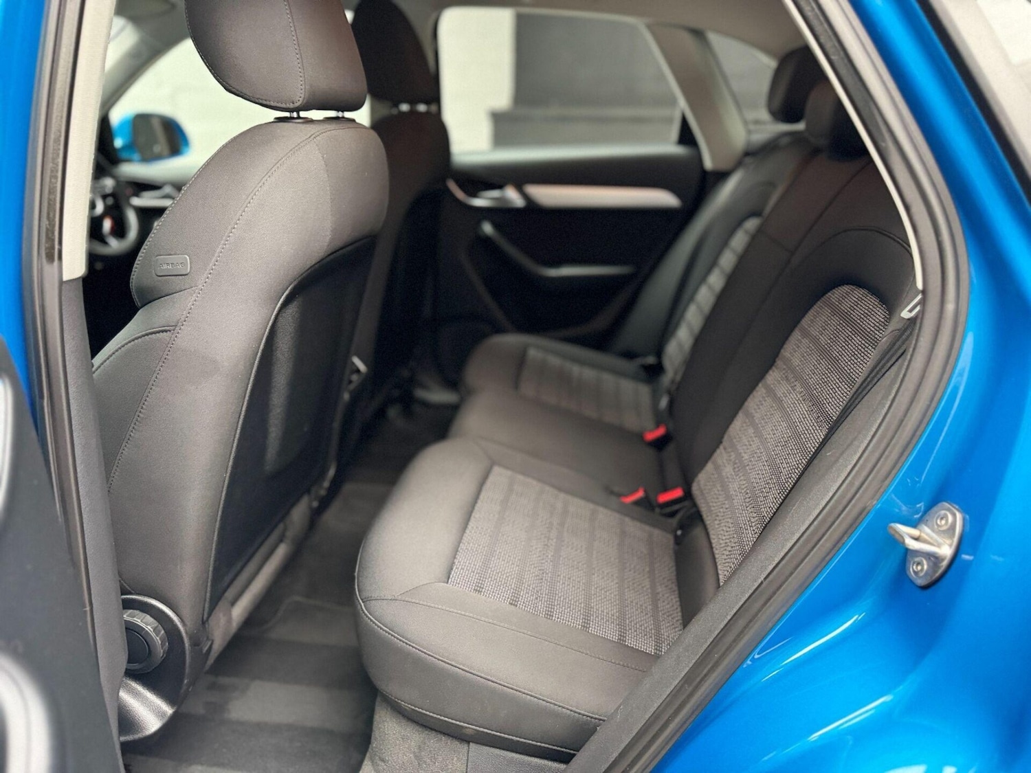 Used Audi Q3 2016 for sale - 76518550: Photo 34