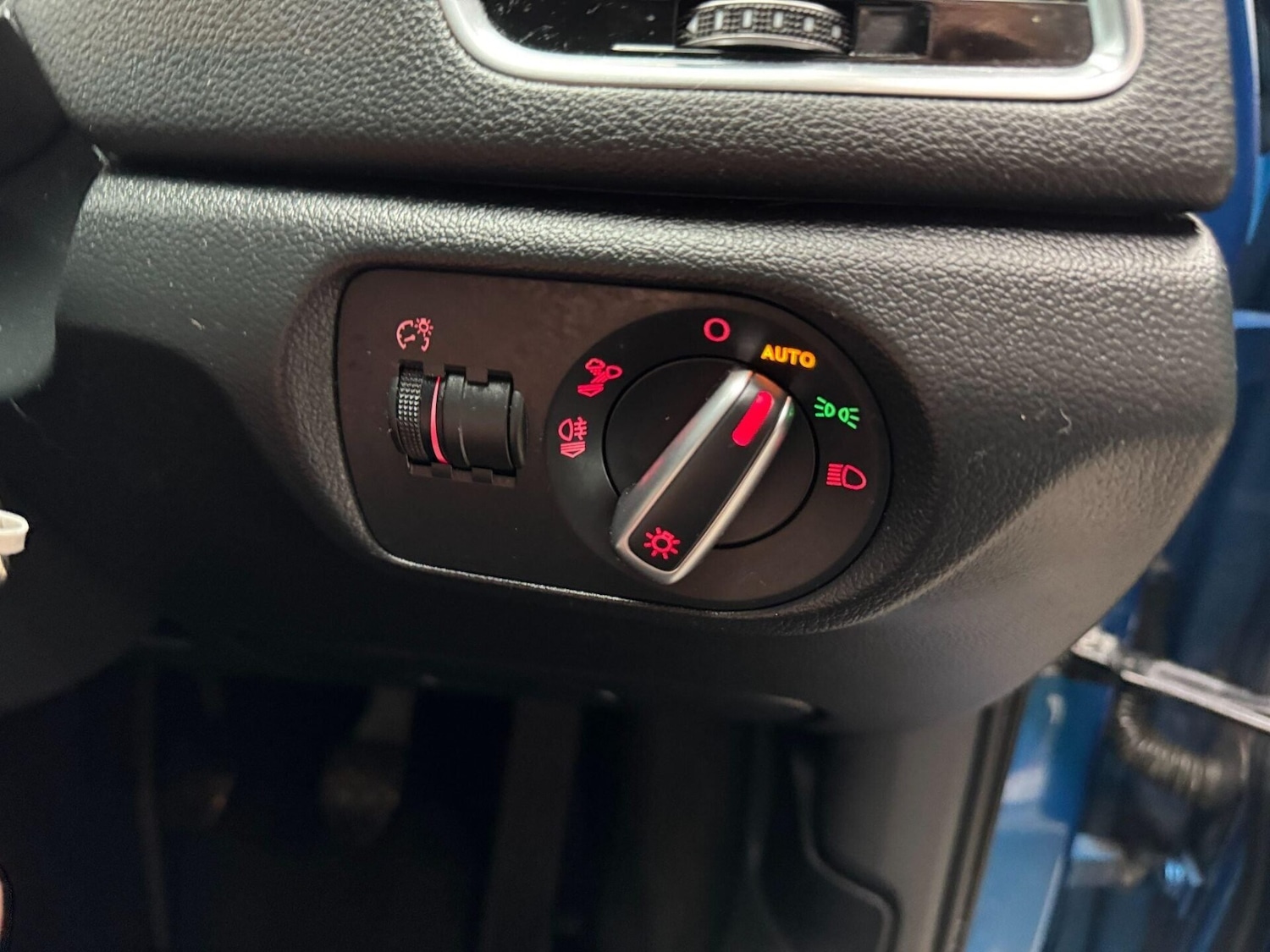 Used Audi Q3 2016 for sale - 76518550: Photo 38