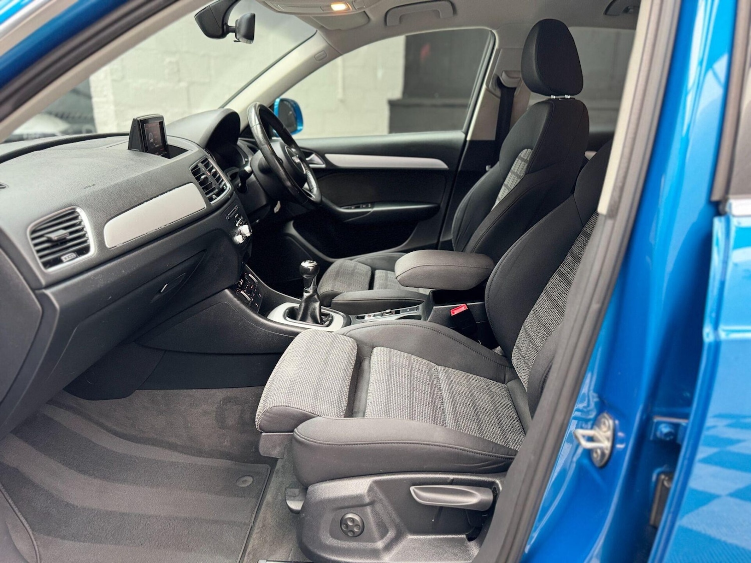 Used Audi Q3 2016 for sale - 76518550: Photo 53