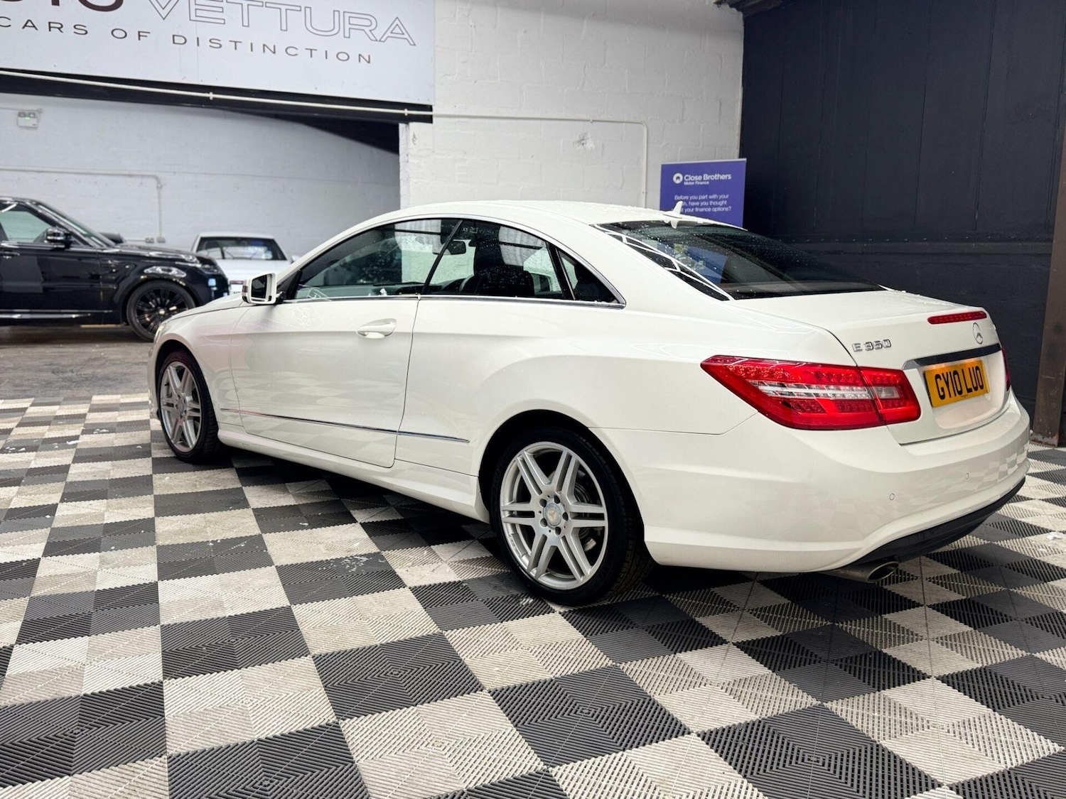 Used Mercedes-Benz E Class 2010 for sale - 77094527: Photo 13