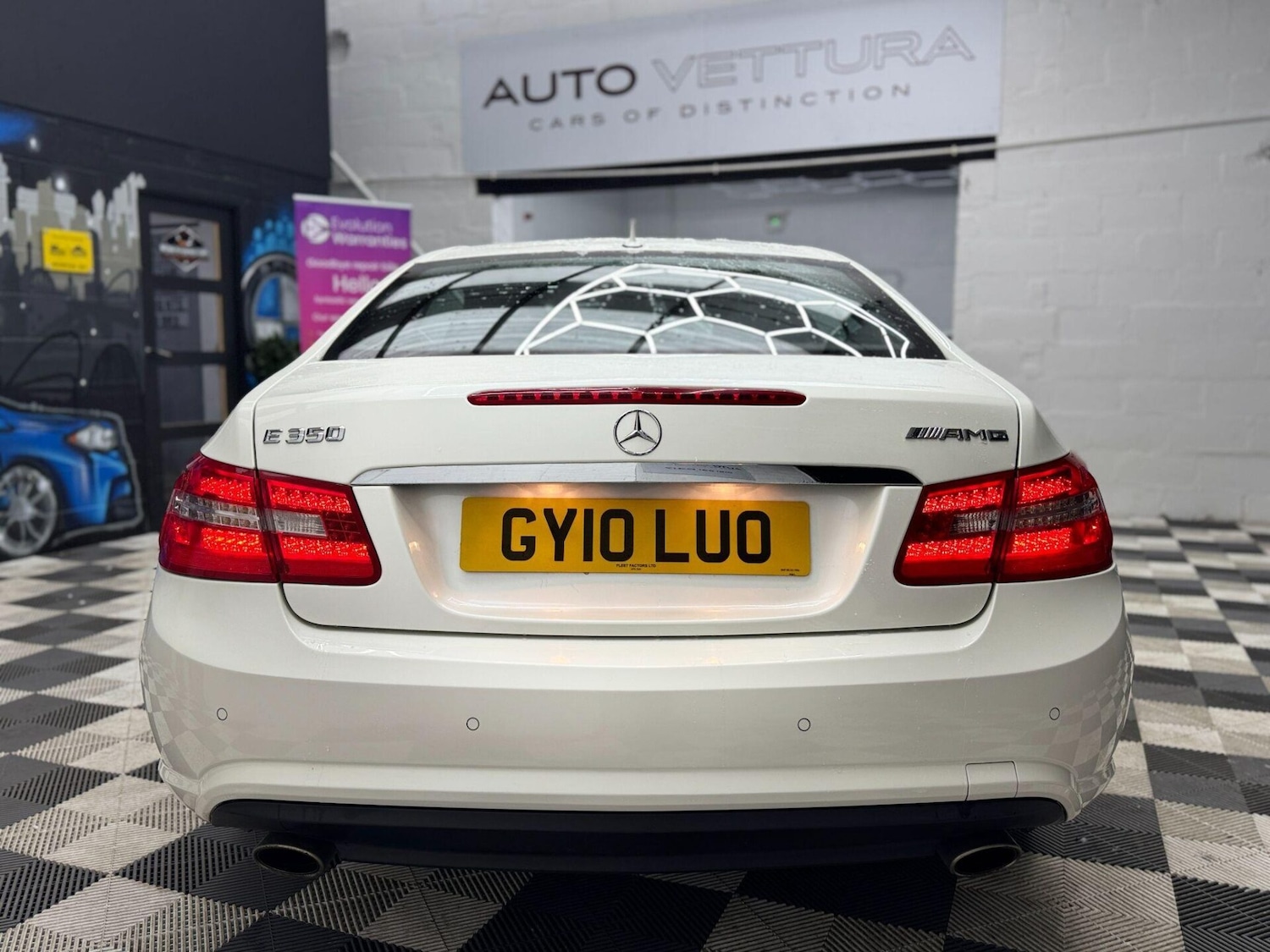 Used Mercedes-Benz E Class 2010 for sale - 77094527: Photo 14