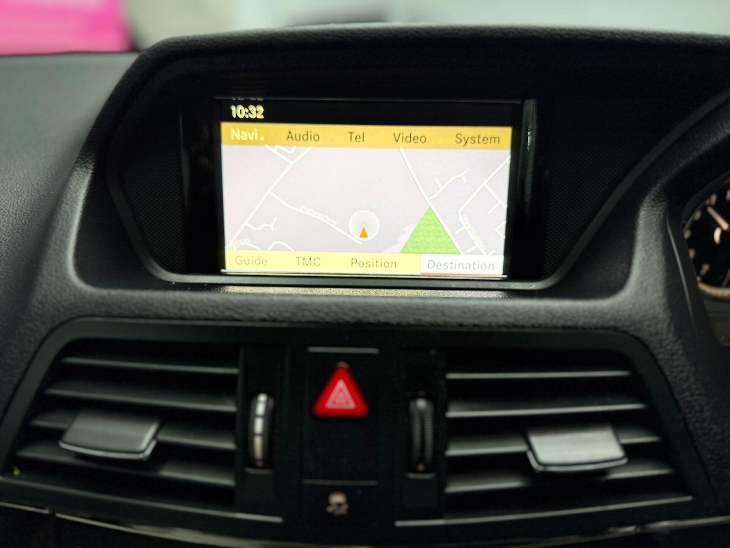 Used Mercedes-Benz E Class 2010 for sale - 77094527: Photo 32