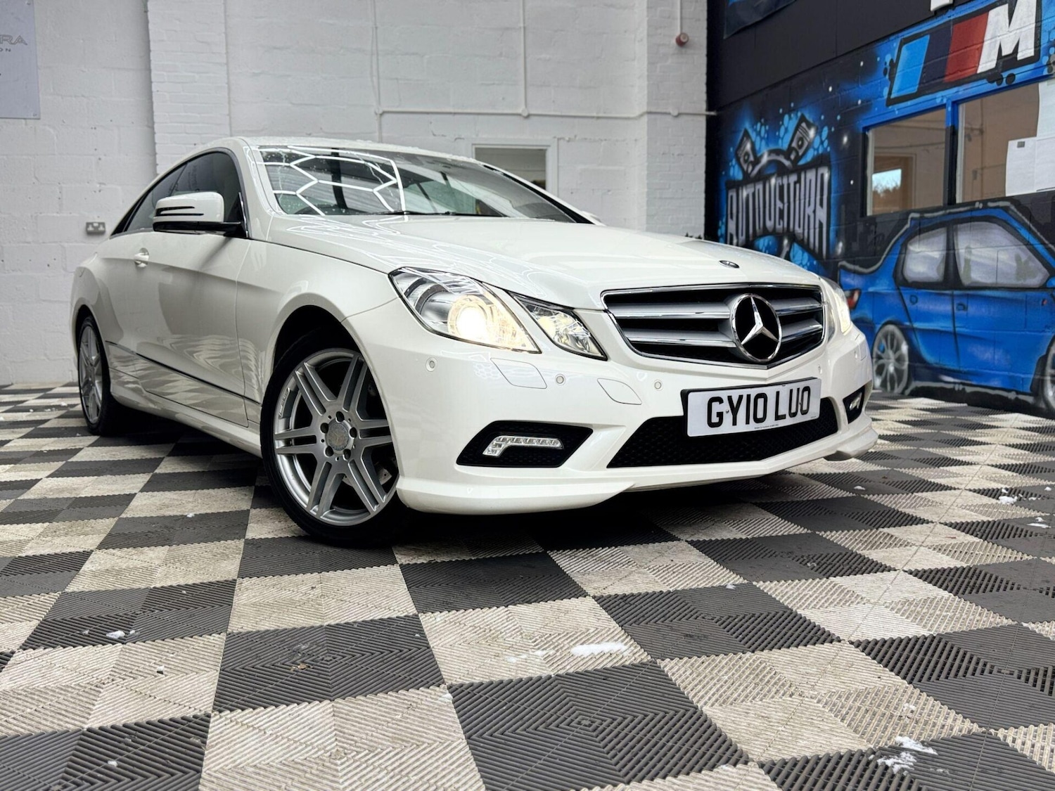 Used Mercedes-Benz E Class 2010 for sale - 77094527: Photo 7