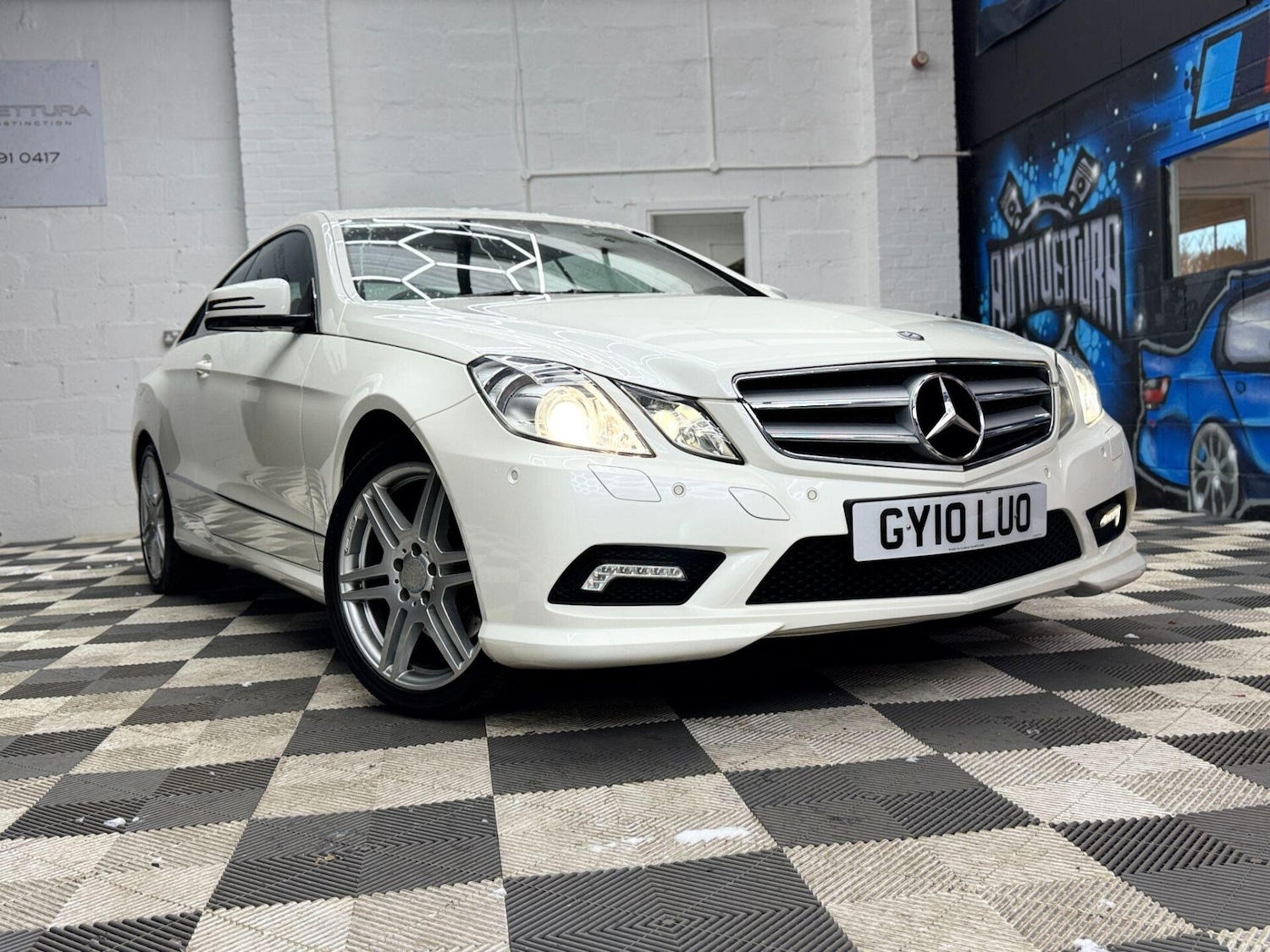 Used Mercedes-Benz E Class 2010 for sale - 77094527: Photo 8