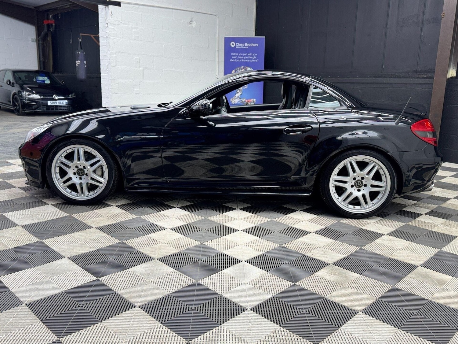 Used Mercedes-Benz SLK 2008 for sale - 77094525: Photo 23