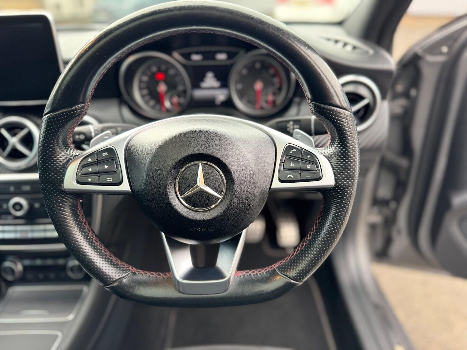 Used Mercedes-Benz A-Class 2016 for sale - 76378954: Photo 36