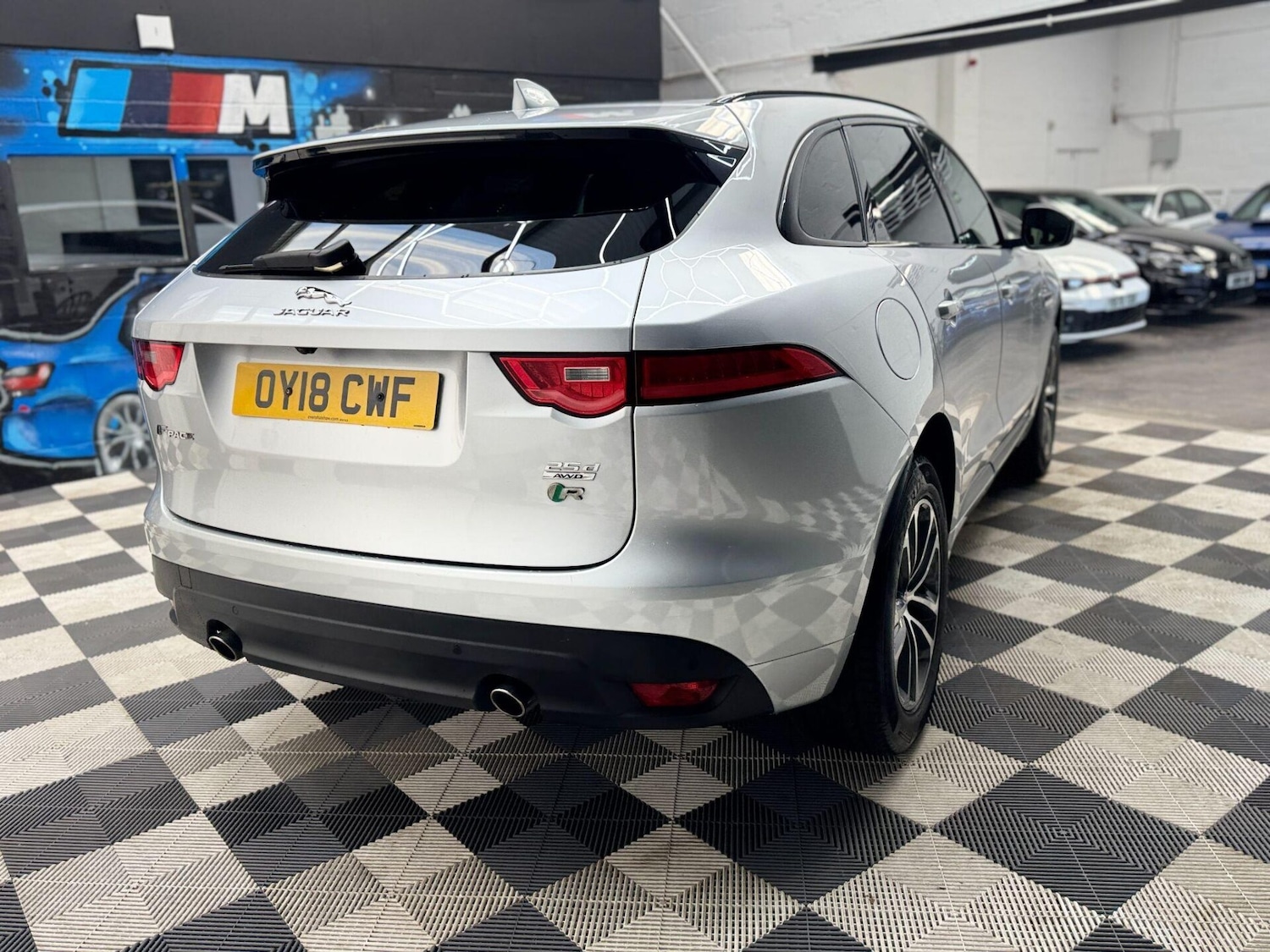 Used Jaguar F-Pace 2018 for sale - 76778169: Photo 18