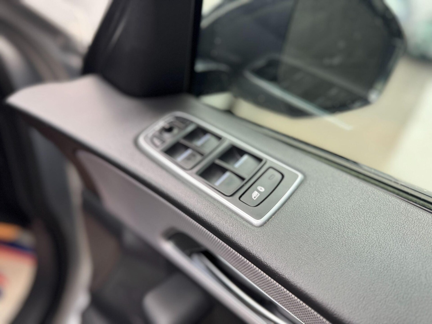 Used Jaguar F-Pace 2018 for sale - 76778169: Photo 27