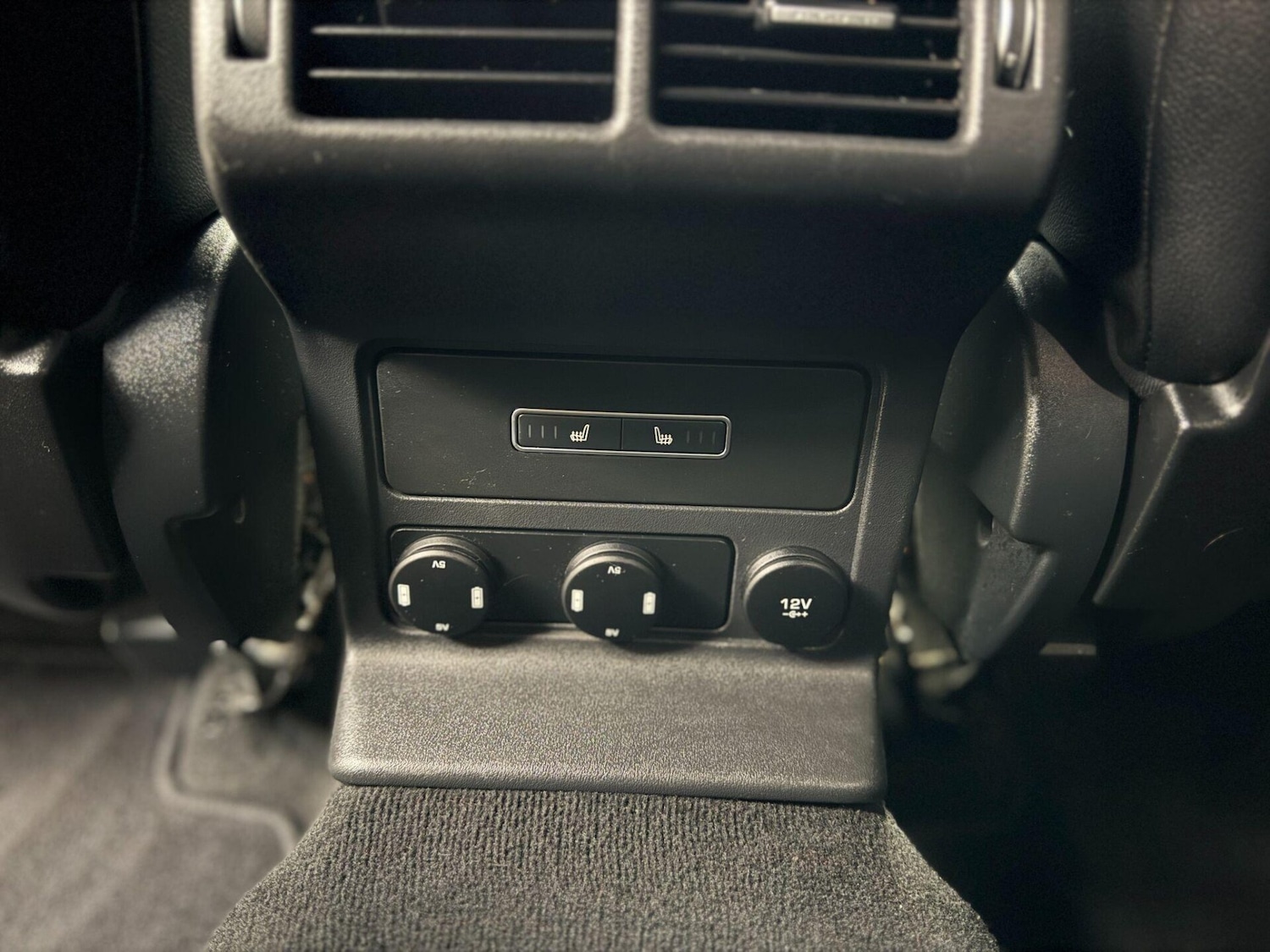 Used Jaguar F-Pace 2018 for sale - 76778169: Photo 33