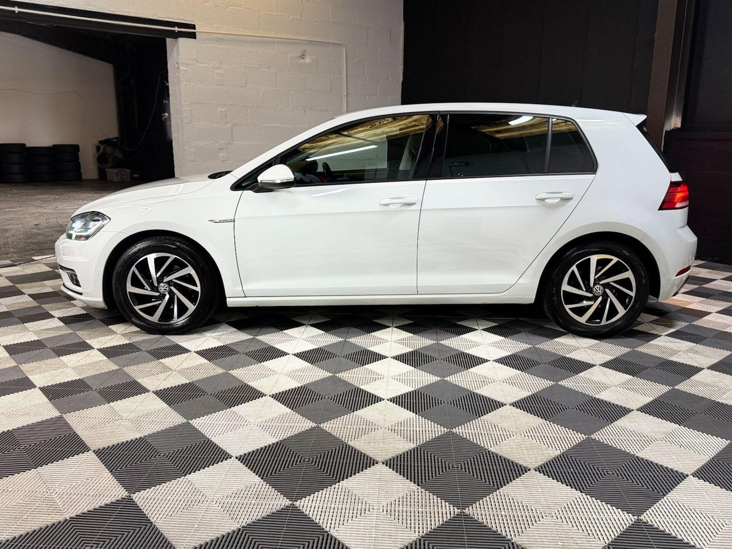 Used Volkswagen Golf 2019 for sale - 76267814: Photo 12