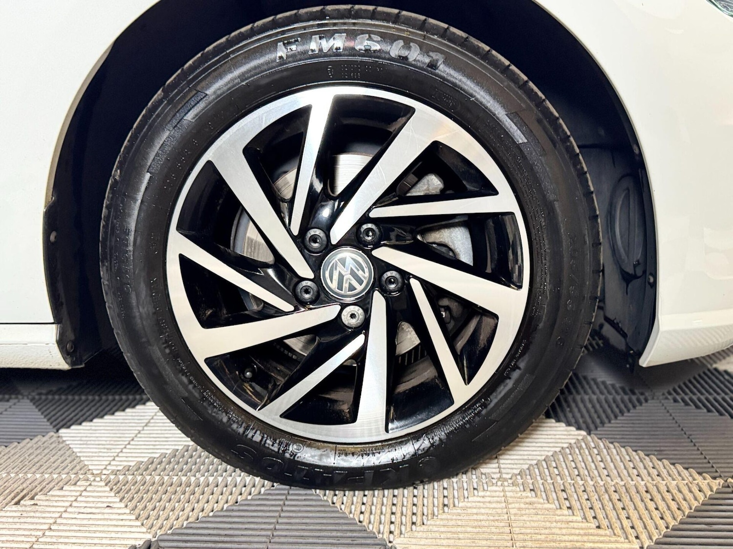 Used Volkswagen Golf 2019 for sale - 76267814: Photo 32