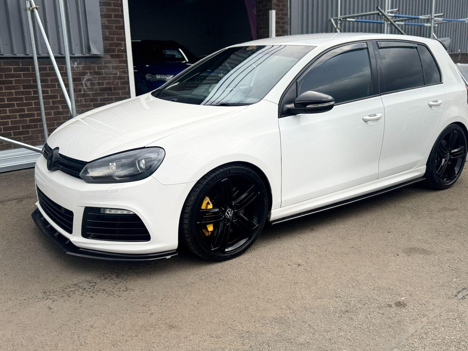 Used Volkswagen Golf 2010 for sale - 76159740: Photo 10