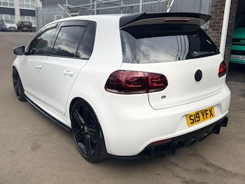Used Volkswagen Golf 2010 for sale - 76159740: Photo 4