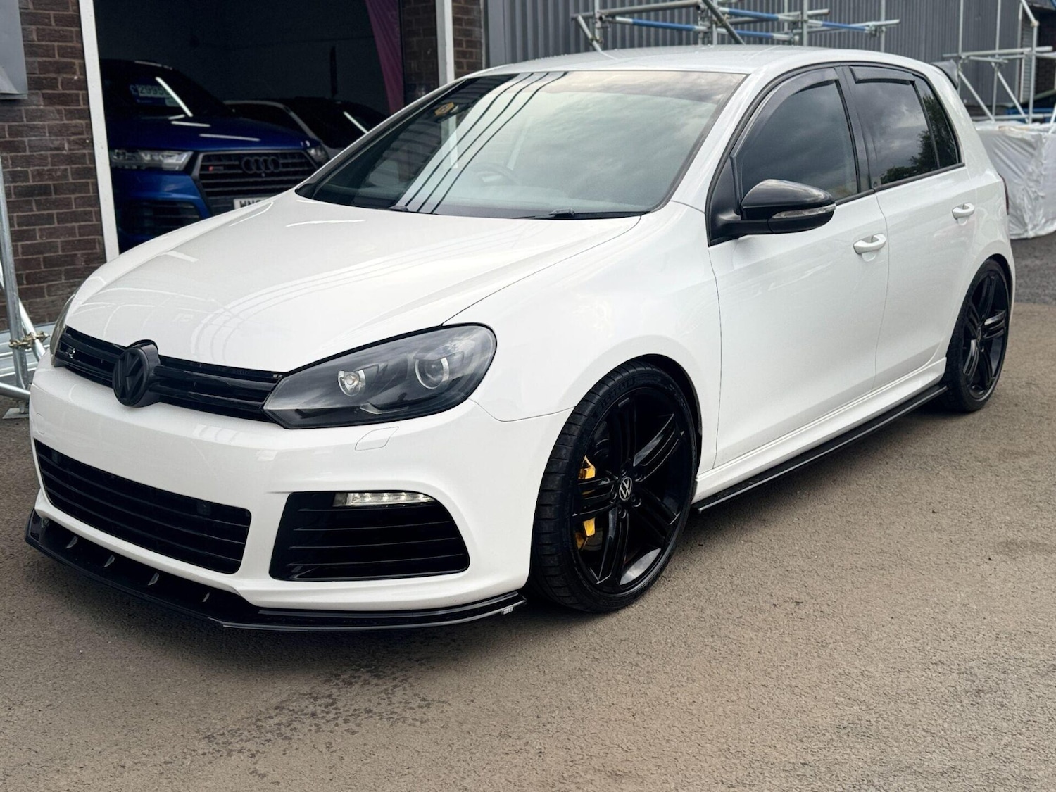 Used Volkswagen Golf 2010 for sale - 76159740: Photo 8