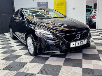 Used Volvo V40 2015 for sale - 75924720: Photo