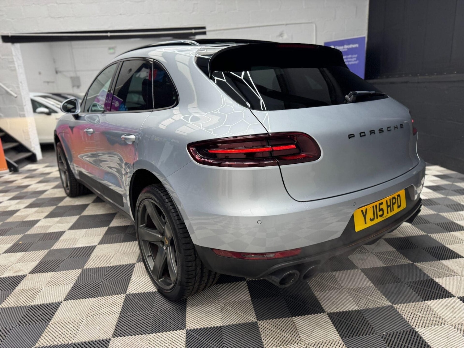 Used Porsche Macan 2015 for sale - 76906178: Photo 13