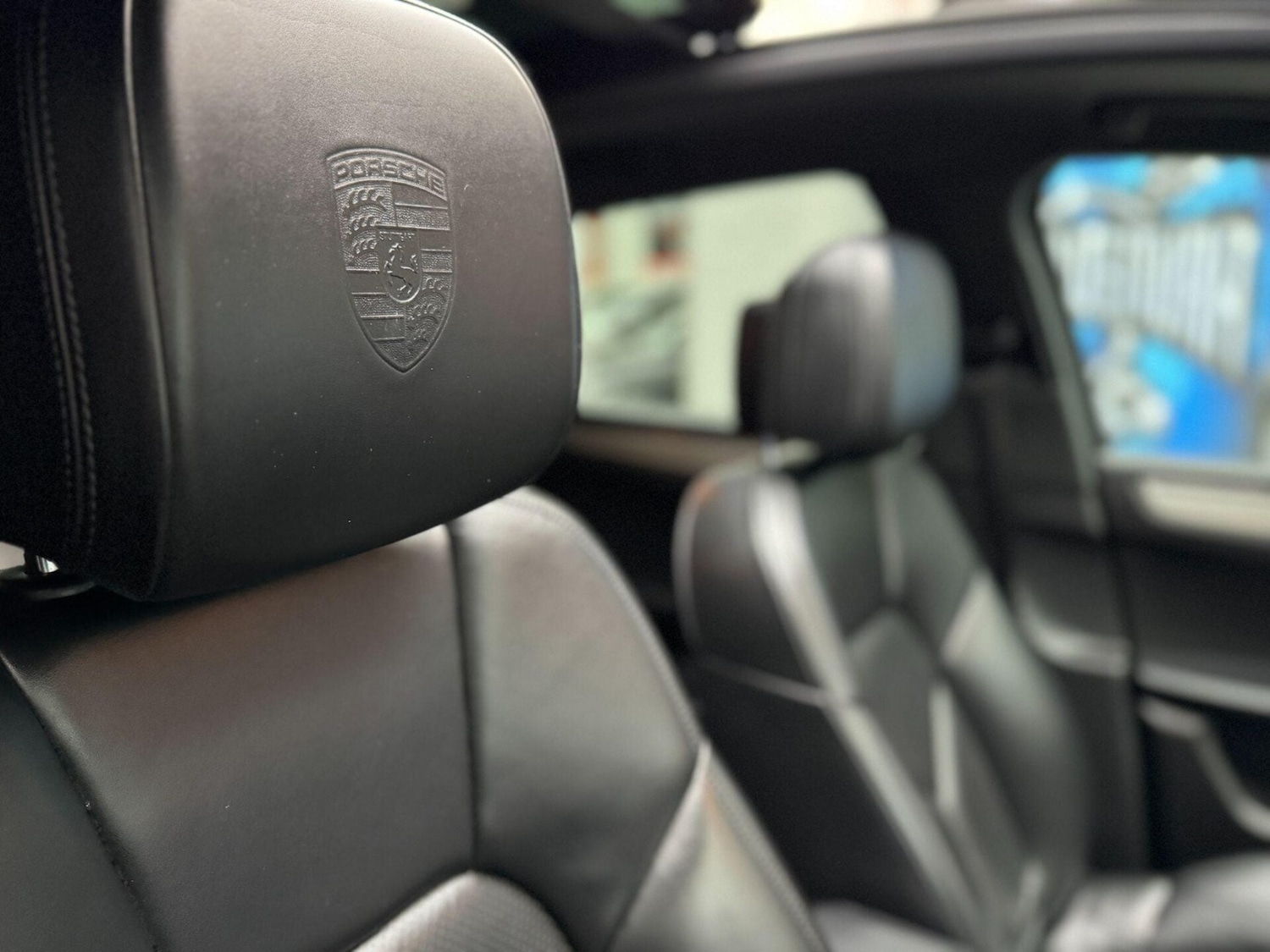 Used Porsche Macan 2015 for sale - 76906178: Photo 23