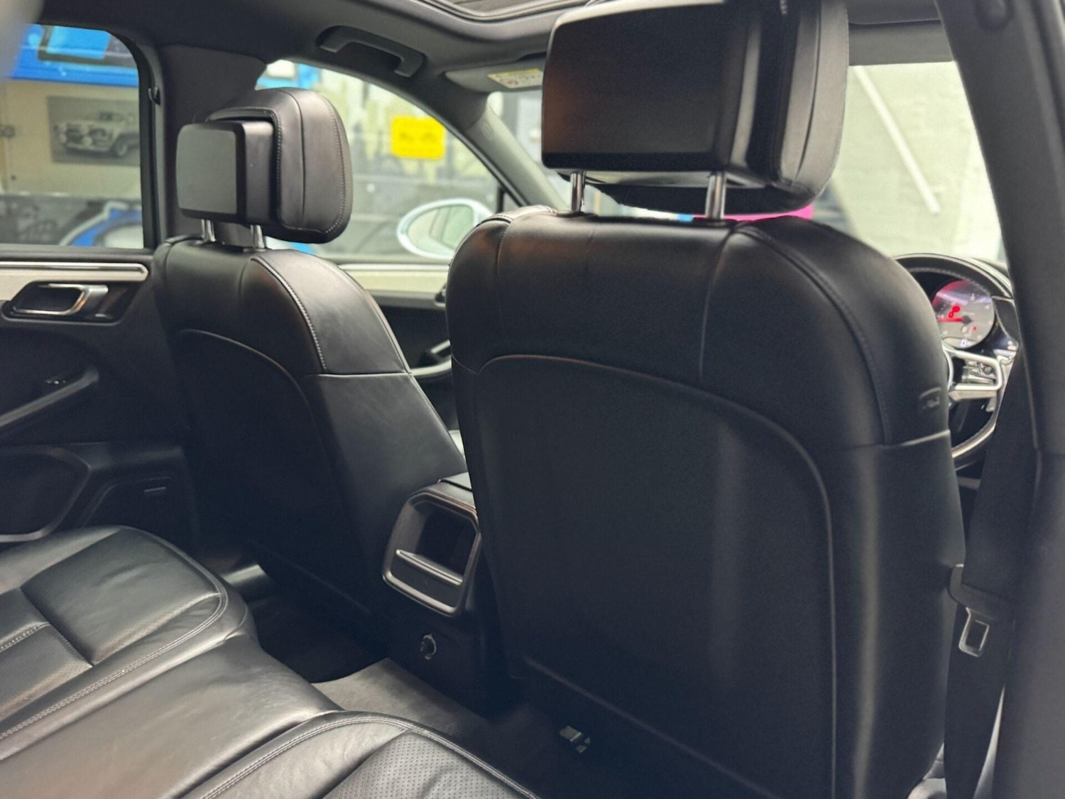 Used Porsche Macan 2015 for sale - 76906178: Photo 24