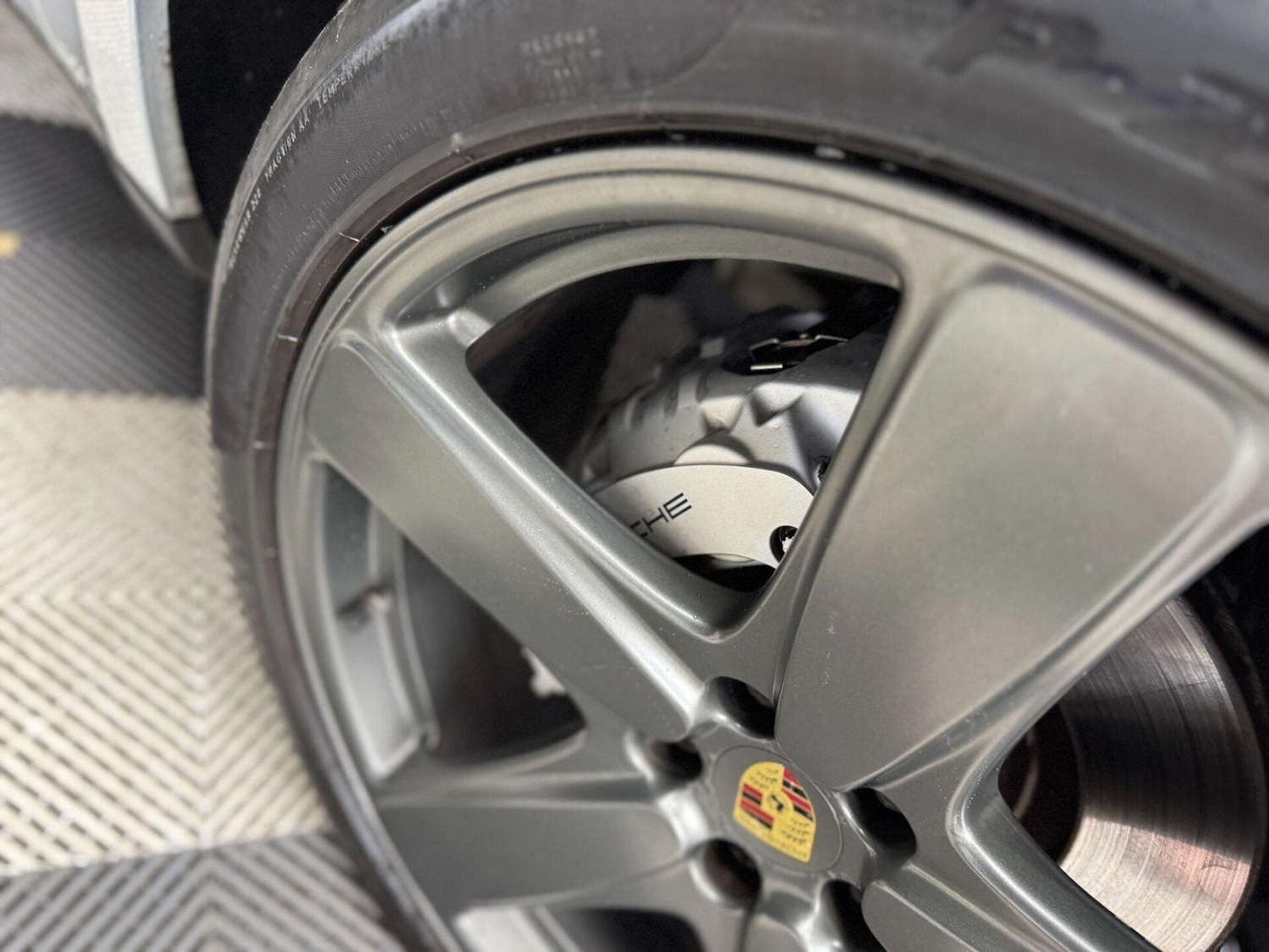 Used Porsche Macan 2015 for sale - 76906178: Photo 33