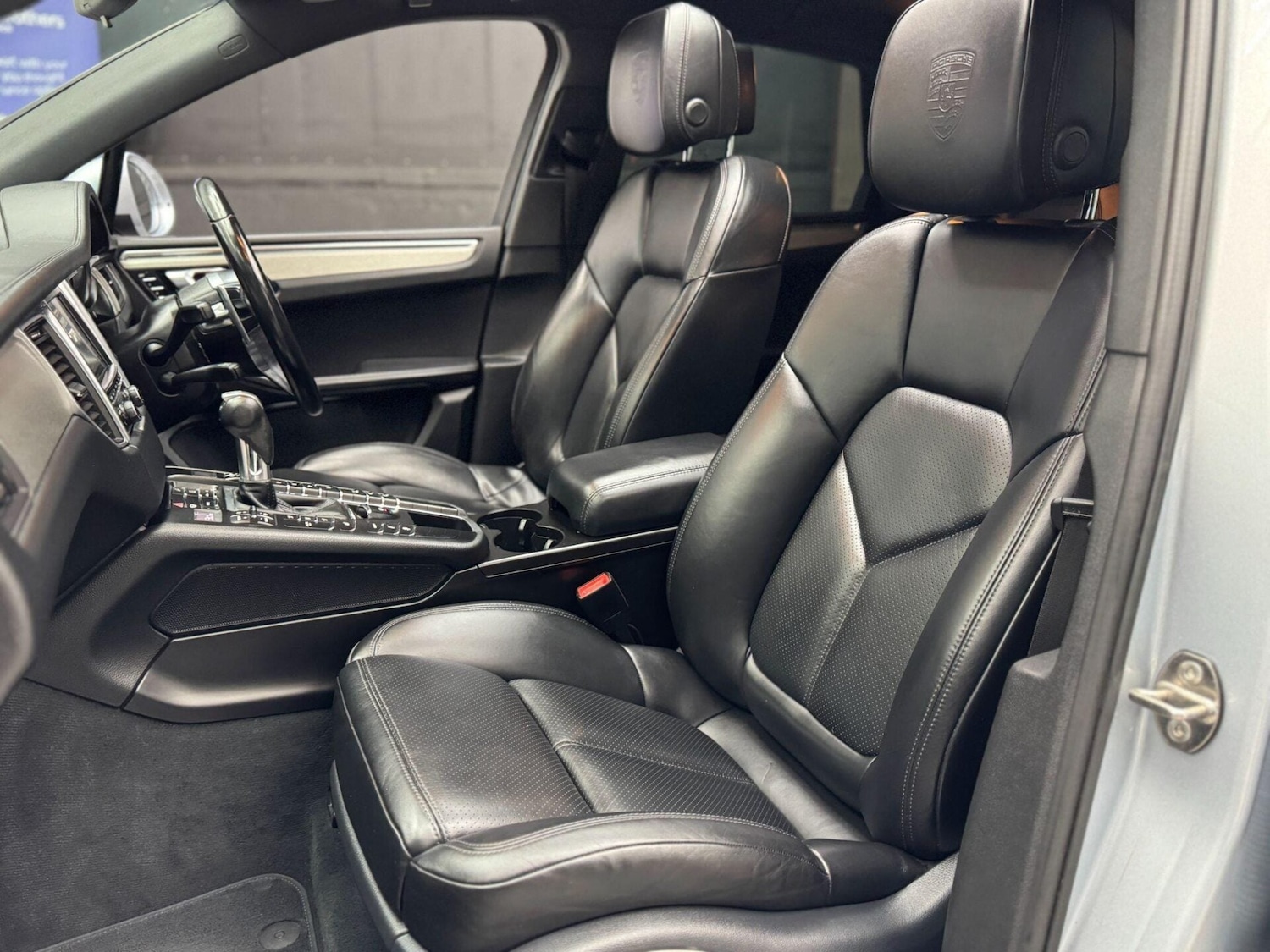 Used Porsche Macan 2015 for sale - 76906178: Photo 42