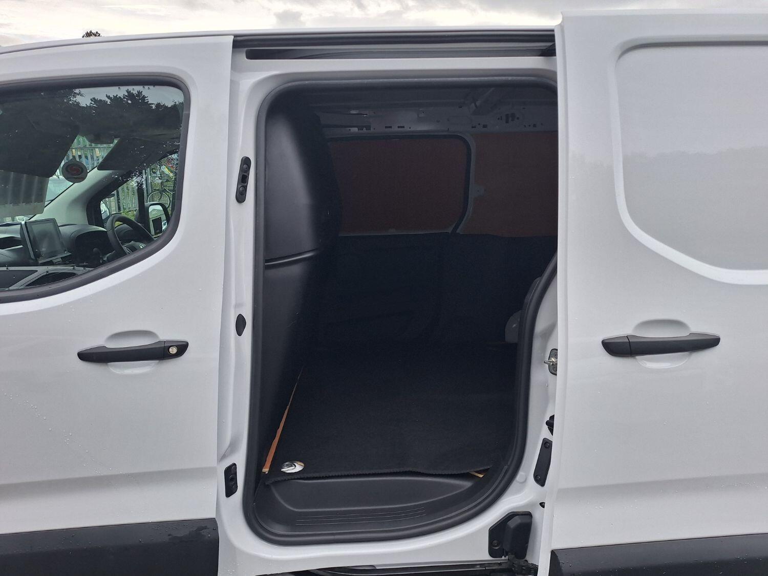 Used Vauxhall Combo 2023 for sale - 77464558: Photo 14