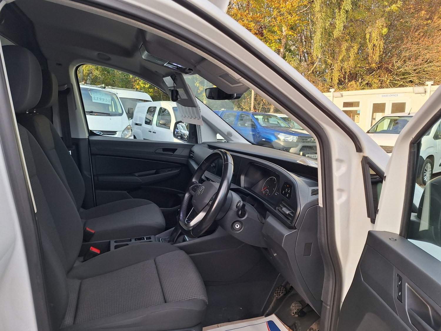 Used Volkswagen Caddy 2022 for sale - 76324811: Photo 9