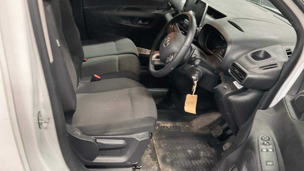 Used Toyota ProAce 2024 for sale - 77632382: Photo 9