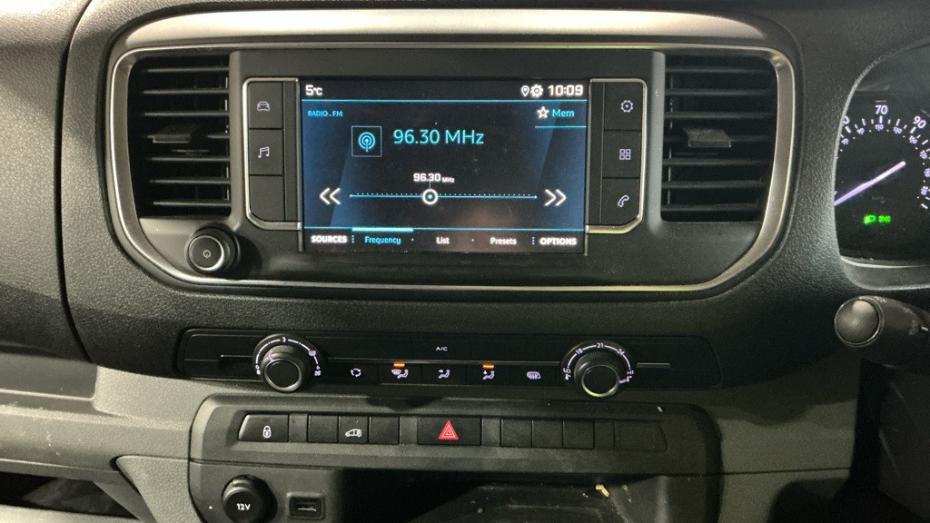 Used Peugeot Expert 2022 for sale - 77632388: Photo 11