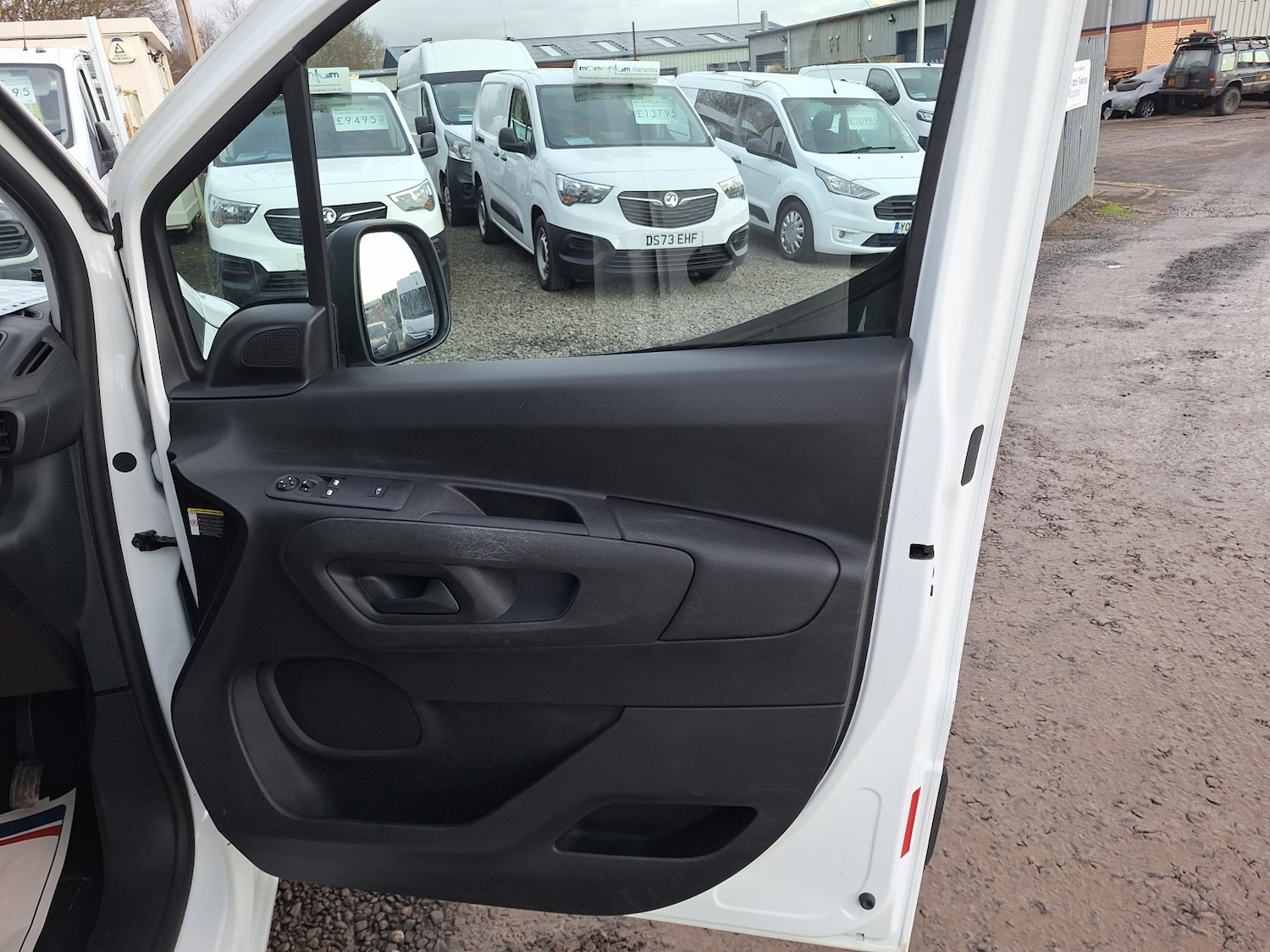 Used Vauxhall Combo 2019 for sale - 77162259: Photo 11