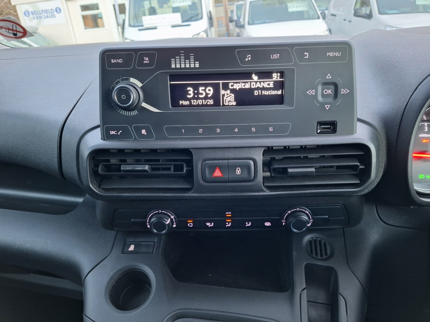 Used Vauxhall Combo 2019 for sale - 77162259: Photo 22