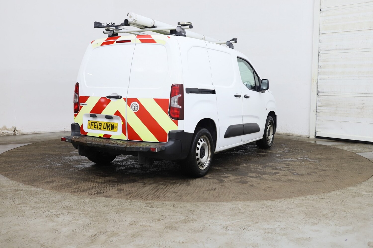 Used Vauxhall Combo 2019 for sale - 77162259: Photo 4