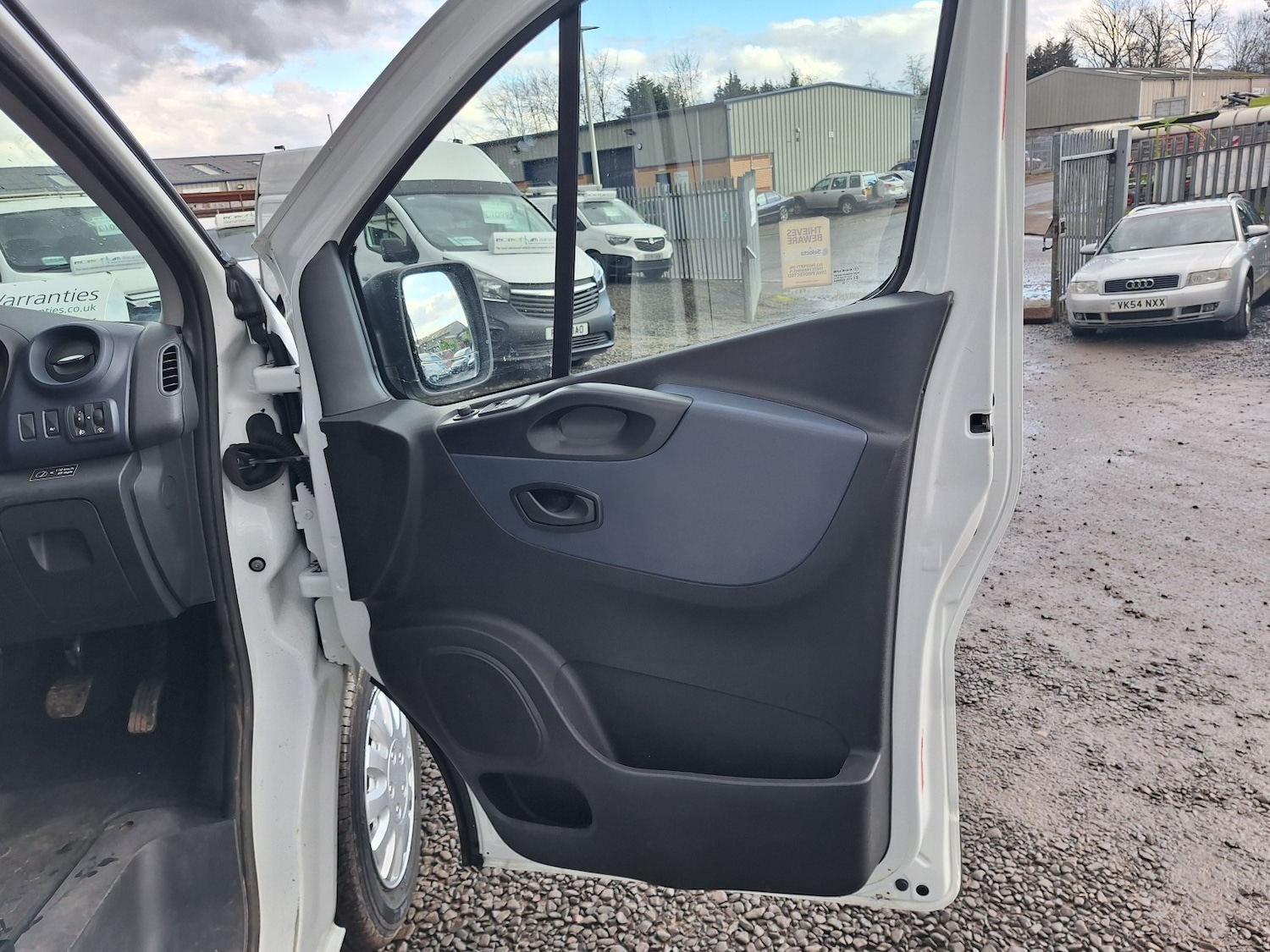 Used Vauxhall Vivaro 2018 for sale - 77836832: Photo 20