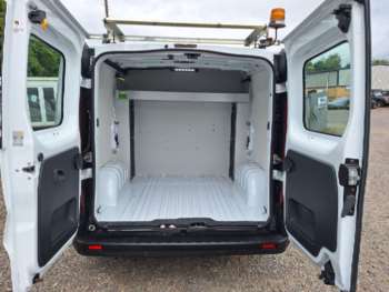 Used Vauxhall Vivaro 2016 for sale - 75039170: Photo