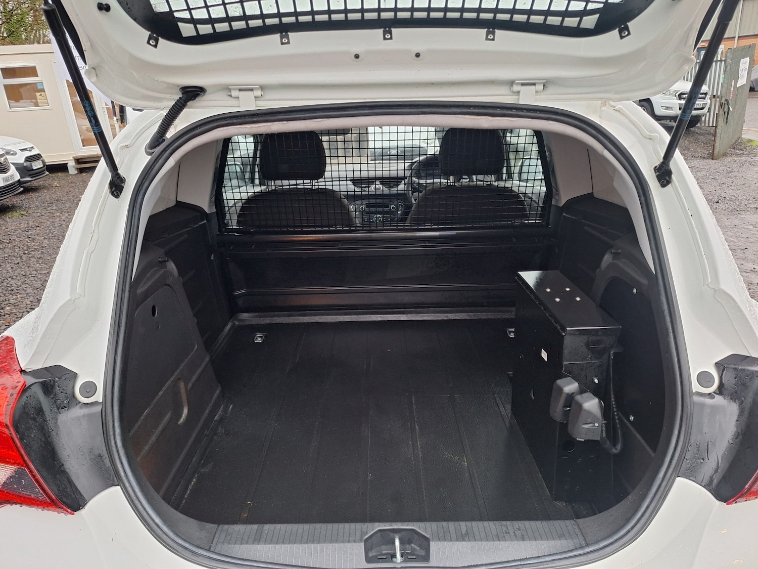 Used Vauxhall Corsa Van 2018 for sale - 76897014: Photo 12