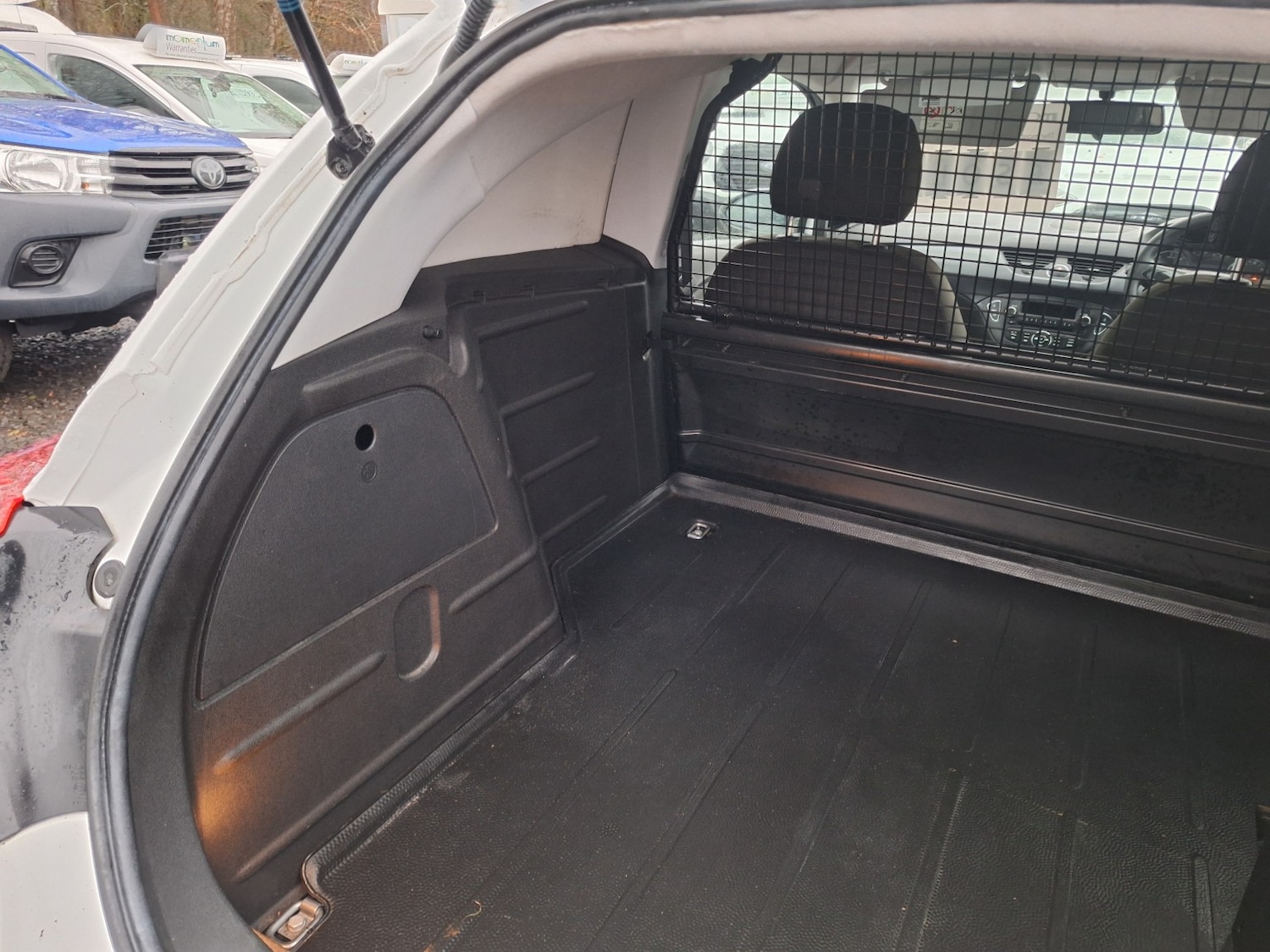 Used Vauxhall Corsa Van 2018 for sale - 76897014: Photo 14