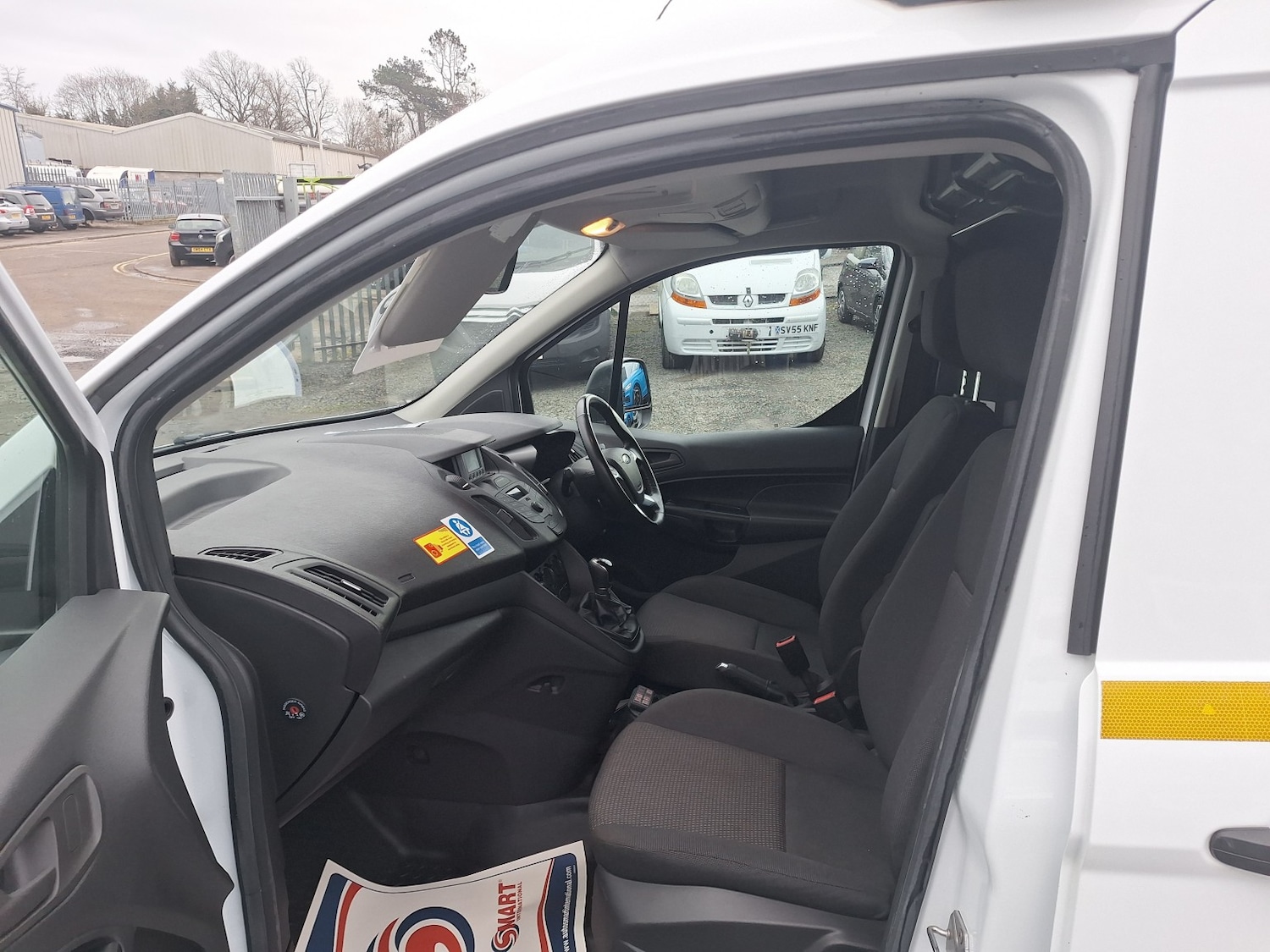 Used Ford Transit Connect 2018 for sale - 77632384: Photo 12