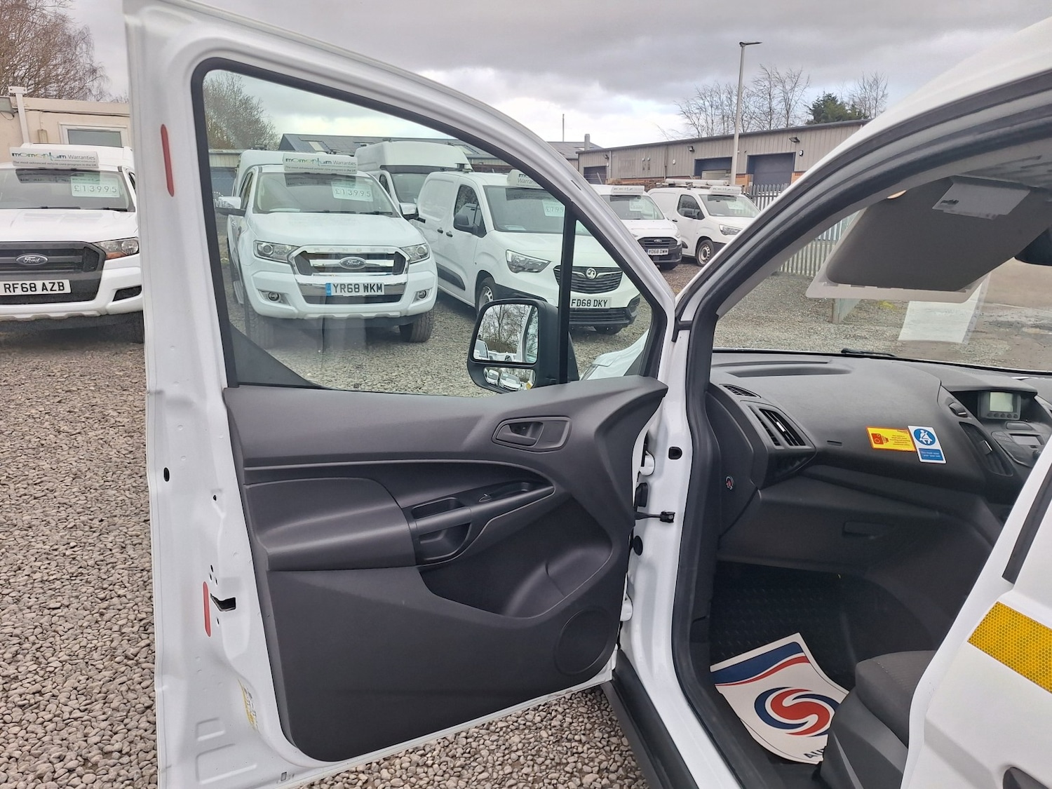 Used Ford Transit Connect 2018 for sale - 77632384: Photo 13