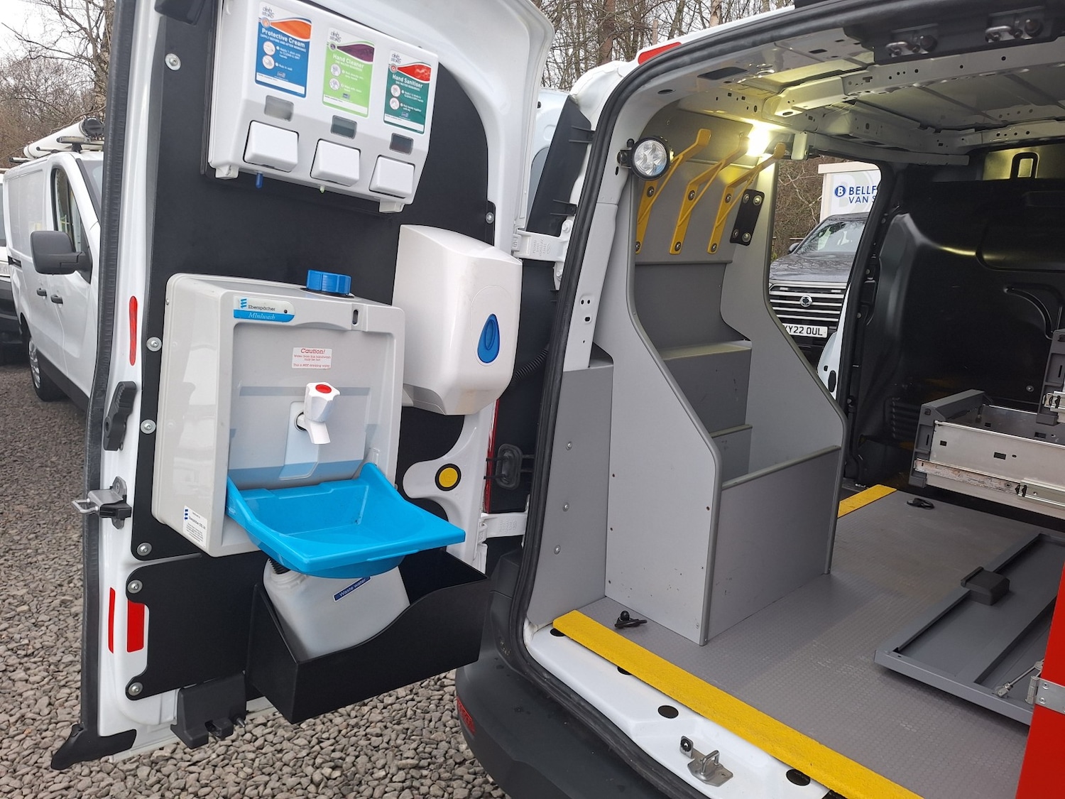 Used Ford Transit Connect 2018 for sale - 77632384: Photo 19