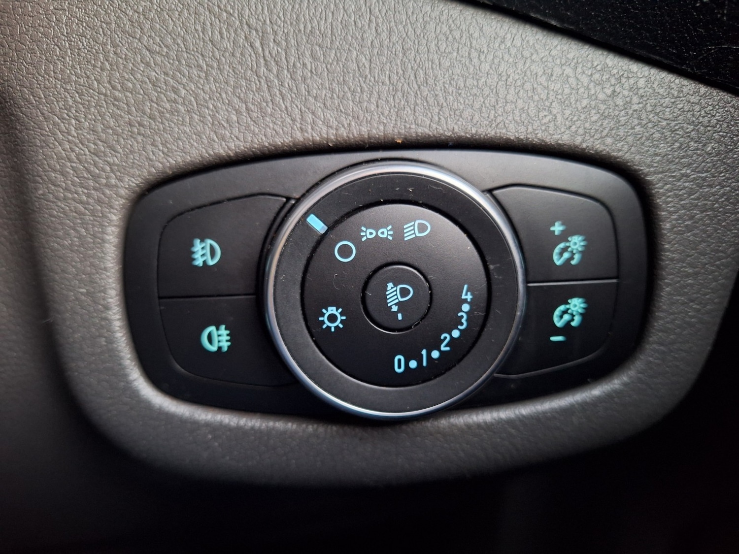 Used Ford Transit Connect 2019 for sale - 77213518: Photo 27