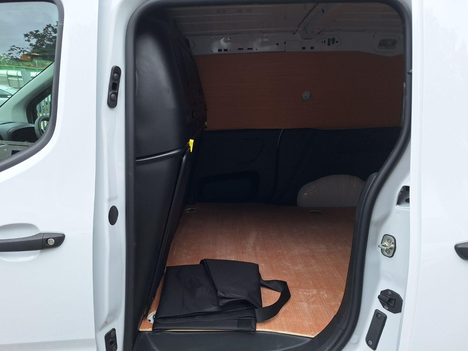 Used Vauxhall Combo 2023 for sale - 77656393: Photo 12