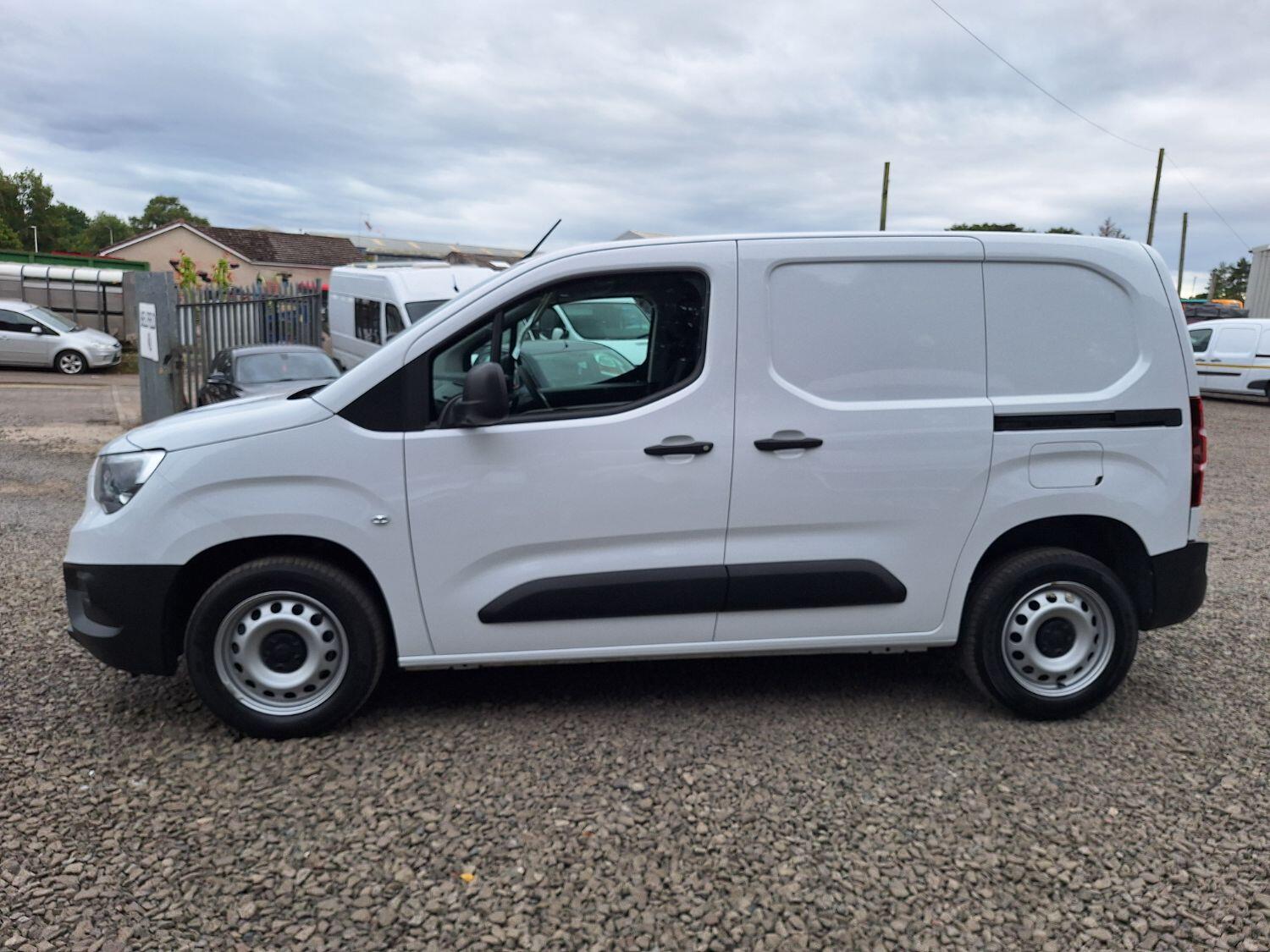 Used Vauxhall Combo 2023 for sale - 77656393: Photo 6