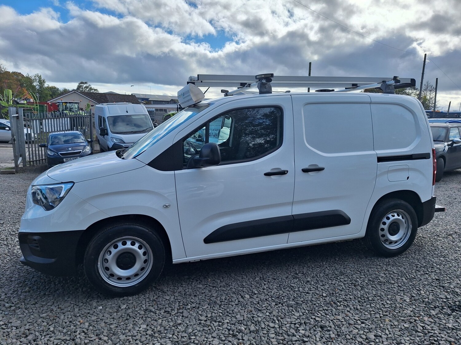 Used Vauxhall Combo 2019 for sale - 76324848: Photo 4