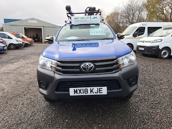 Used Toyota Hilux 2018 for sale - 76656044: Photo