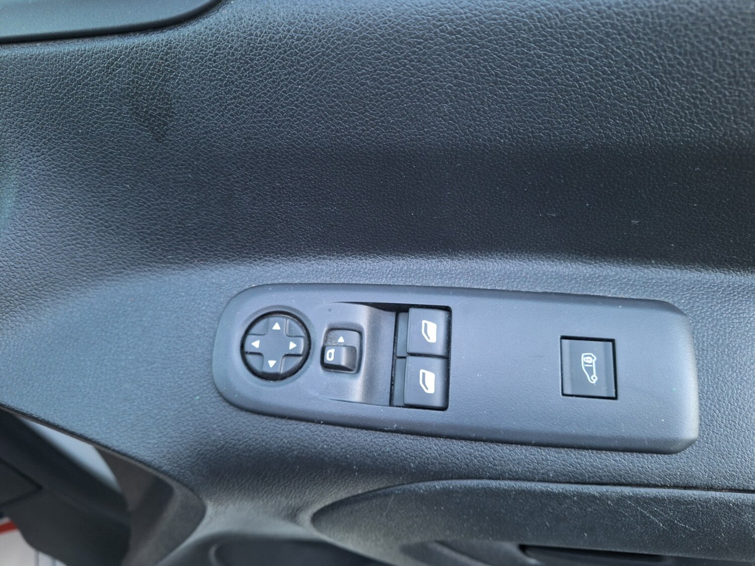 Used Vauxhall Combo 2019 for sale - 77431377: Photo 25