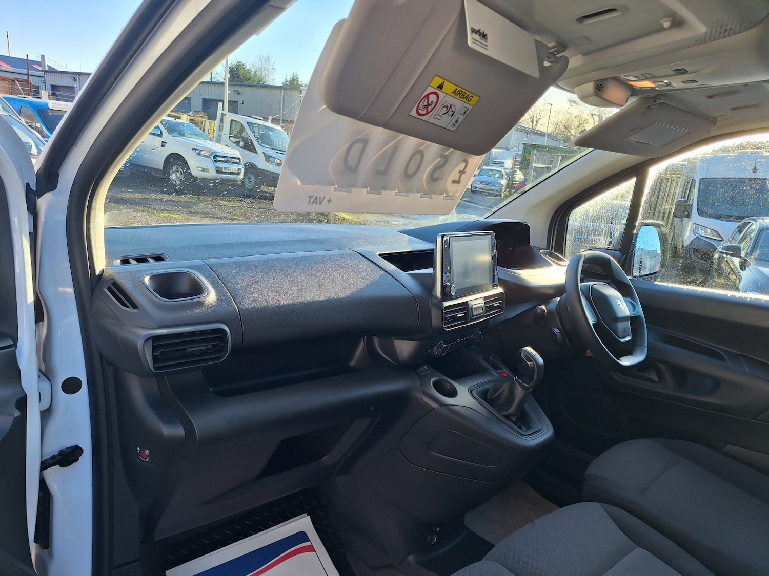 Used Peugeot Partner 2020 for sale - 76591537: Photo 13