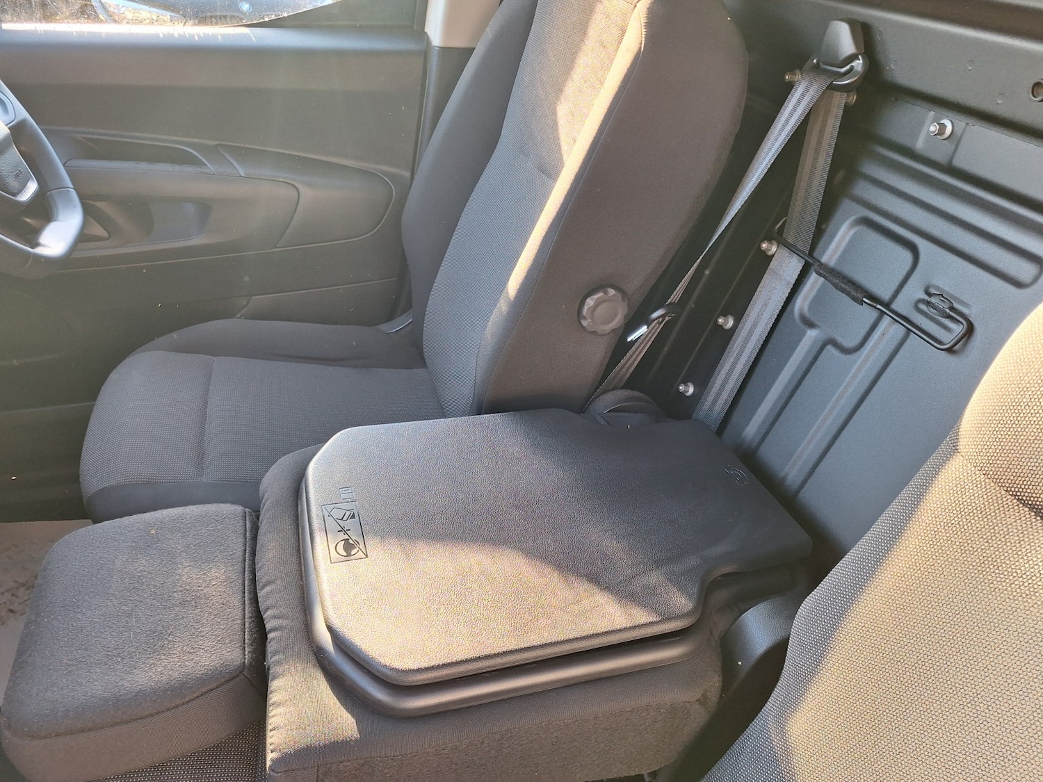 Used Peugeot Partner 2020 for sale - 76591537: Photo 22