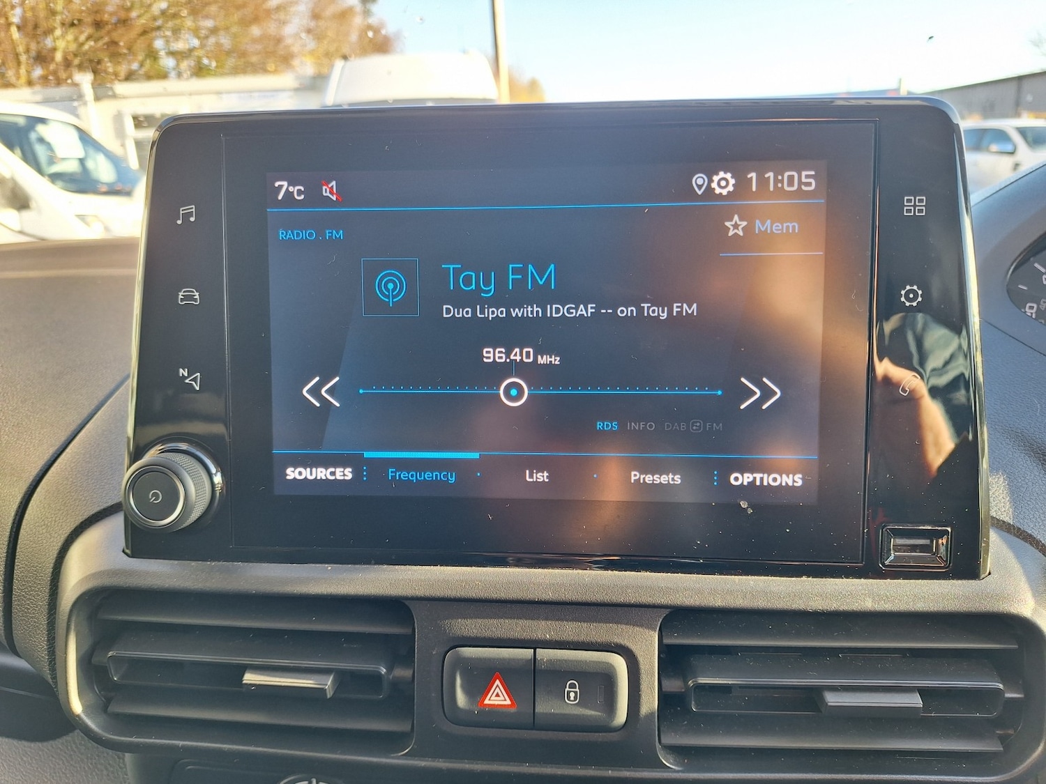 Used Peugeot Partner 2020 for sale - 76591537: Photo 24